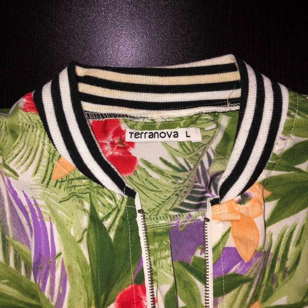 Jacket - Picture 3 of 3